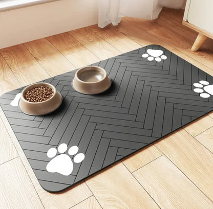 Quick-Dry Feeding Mat